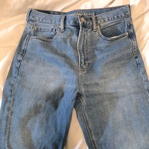 American Eagle Mom Jeans
